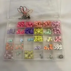 デコパーツ　ビーズセット 多色 形状豊富 収納ケース付き