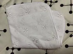 ハンドタオル 花柄刺繍 ホワイト 白 約24×24cm ※結婚式などにオススメ