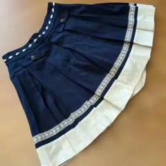 アクシーズファム　ネイビー プリーツキュロット レース装飾