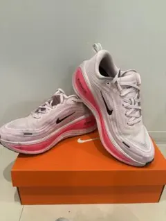 NIKE VOMERO PLUS ナイキ ボメロ プラス26.cmのサムネイル