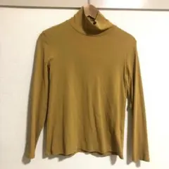 【ユニクロ】マスタード タートルネック Mサイズ 長袖