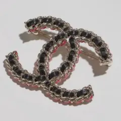 CHANEL シャネル パール リボン付き ブローチ B23 K - メルカリ
