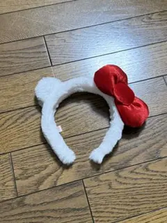 サンリオ耳付きカチューシャ 赤いリボン