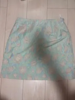 MERCURYDUO 花柄　フレア　Sマーキュリーデュオ　ミニ　スカート　美品のサムネイル