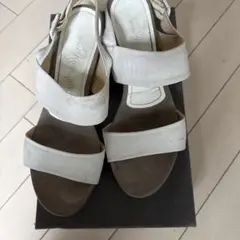 GINZA Kanematsu サンダル ホワイト