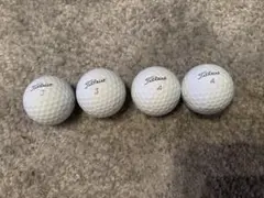 【新品】Titleist v1x レフトダッシュゴルフボール 4個セットのサムネイル