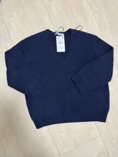ZARAネイビー Vネック セーター Sサイズ　新品未使用