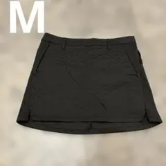 デサントゴルフ　ハイパワージャカードインナーパンツ付スカートMサイズ