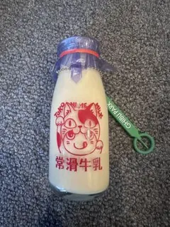 ジブリパーク 非売品 瓶 アロマキャンドル 牛乳 木製台座・説明書付き
