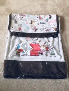 SNOOPY スヌーピー　ブラウン　リュック・バックパック　新品タグ付きのサムネイル