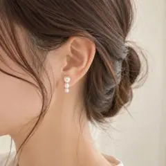 3連パールイヤリング ゴールド 上品 華やか フォーマル デイリー　結婚式