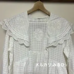 TSUHARU パーツレース刺繍ワンピース　オフホワイト　Sのサムネイル
