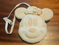 東京ディズニーリゾート　ミニーマウス リール付きパスケース
