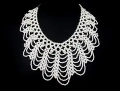 エレガントなパールカラーネックレス/つけ襟