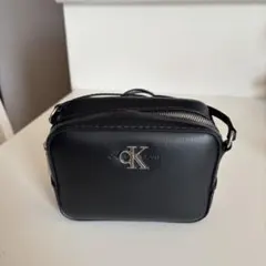 Calvin Klein（CK） レディース モノグラム PU カメラバッグ