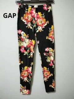 最終のお値下げです。 GAP フラワープリント レギンス 160CMのサムネイル
