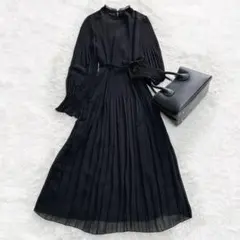 アーバンリサーチロッソ ランダムプリーツワンピース 黒 セレモニー