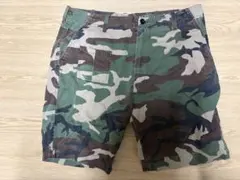 Supreme カモフラージュ柄 ショートパンツ 32 Supreme カモフラージュ ショートパンツ 32 - メルカリ