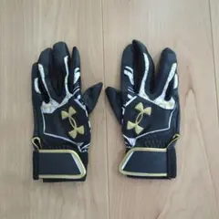 【美品】Under Armour バッティング用手袋
