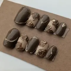 【サイズオーダー制】ネイルチップ　ニュアンス　花柄　ブラウン　茶色　ゴールド