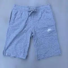 NIKE ハーフパンツ　ショートパンツ　ロゴ刺繍　グレー　古着