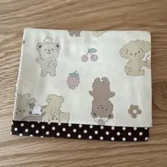 4947【2点100円、3点200円引き】テディベア柄移動ポケット