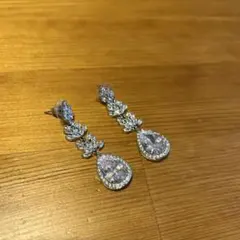 ブライダルアクセサリー　ピアス