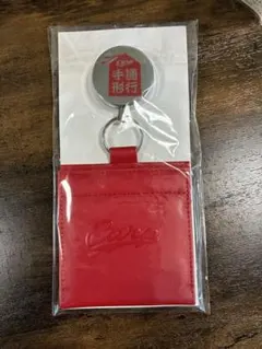 年間指定席購入特典 伸縮リール付き特製チケットホルターのサムネイル