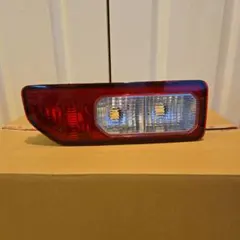 スズキ　ジムニー　シエラ　JB64W　JB74W　左テール　右テールも出品のサムネイル
