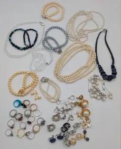 アクセサリー 大量まとめ売り ネックレス リング イヤリング パール他