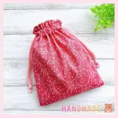 ハンドメイド ♥ 巾着袋 いちご柄 ピンク 給食袋 お道具袋 入園入学
