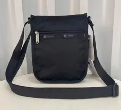 新品　LeSportsacレスポートサック　ショルダーバッグ　斜め掛け　黒