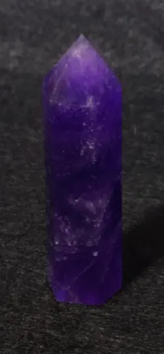 【天然石】アメジスト 六角柱 23.2g 濃紫ポイント