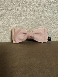 新品未使用　ピンクリボンヘアクリップ