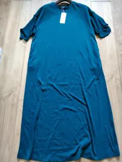 新品　コムサイズム　スリーブデザイン ワンピース　F　定価5900円　グリーン