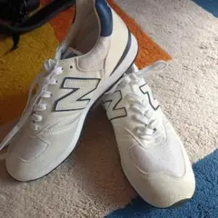 New Balance スニーカー ホワイト/ネイビー　380