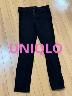 【UNIQLO】黒　スキニー　ストレート　27(68.5cm)