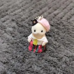 ねこ赤ちゃんキーホルダー　シルバニア