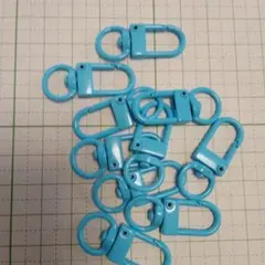ライトブルー プラスチッククリップ まとめて10個セット。
