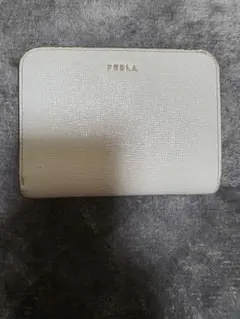 【即購入⭕️】FURLA 二つ折り財布 ライトグレー