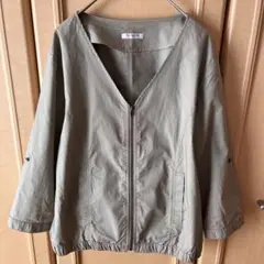 新品未使用　ハニーズ【GLACIER】ブルゾンジャケット　薄手生地　薄いカーキー