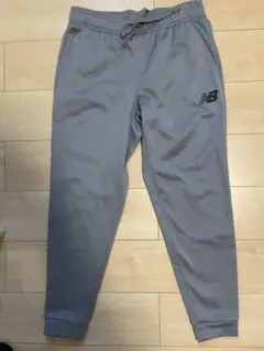 New Balance グレー フリースパンツ Ｌサイズ