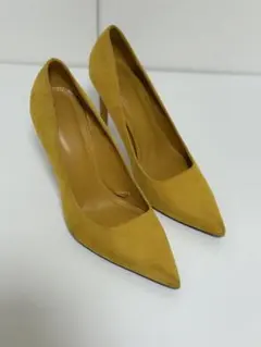 Bershka イエロースエードハイヒールのサムネイル