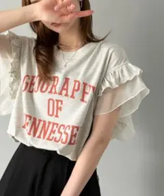 ダブルフリル袖カレッジライクロゴゆるTシャツ