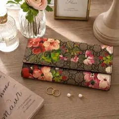 限定値下げ】新品未使用GUCCIグッチブルームスクラッチバッグポーチ