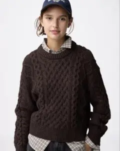 ダークブラウン