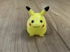 ポケモンフィギュア ぶさかわ ピカチュウ 不細工ピカチュウ すくい人形