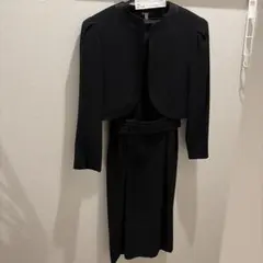 YUKI TORII ブラック ワンピーススーツ