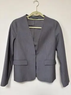 «GU»ノーカラージャケット（Mサイズ）