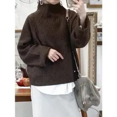 ディニテコリエ　ニット